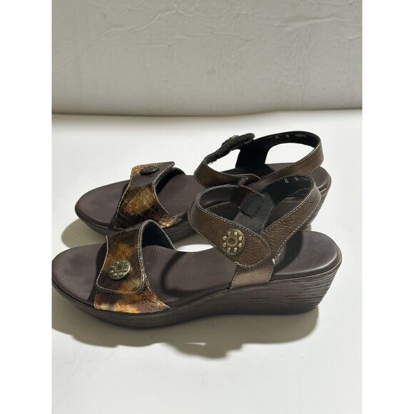 Munro American Womens Brown Golden Bronze Metallic Leather Ankle Strap Sandals 8 - Picture 2 of 9